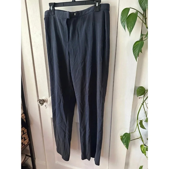 Sag Harbor women’s size 10 casual pants - Picture 2 of 7
